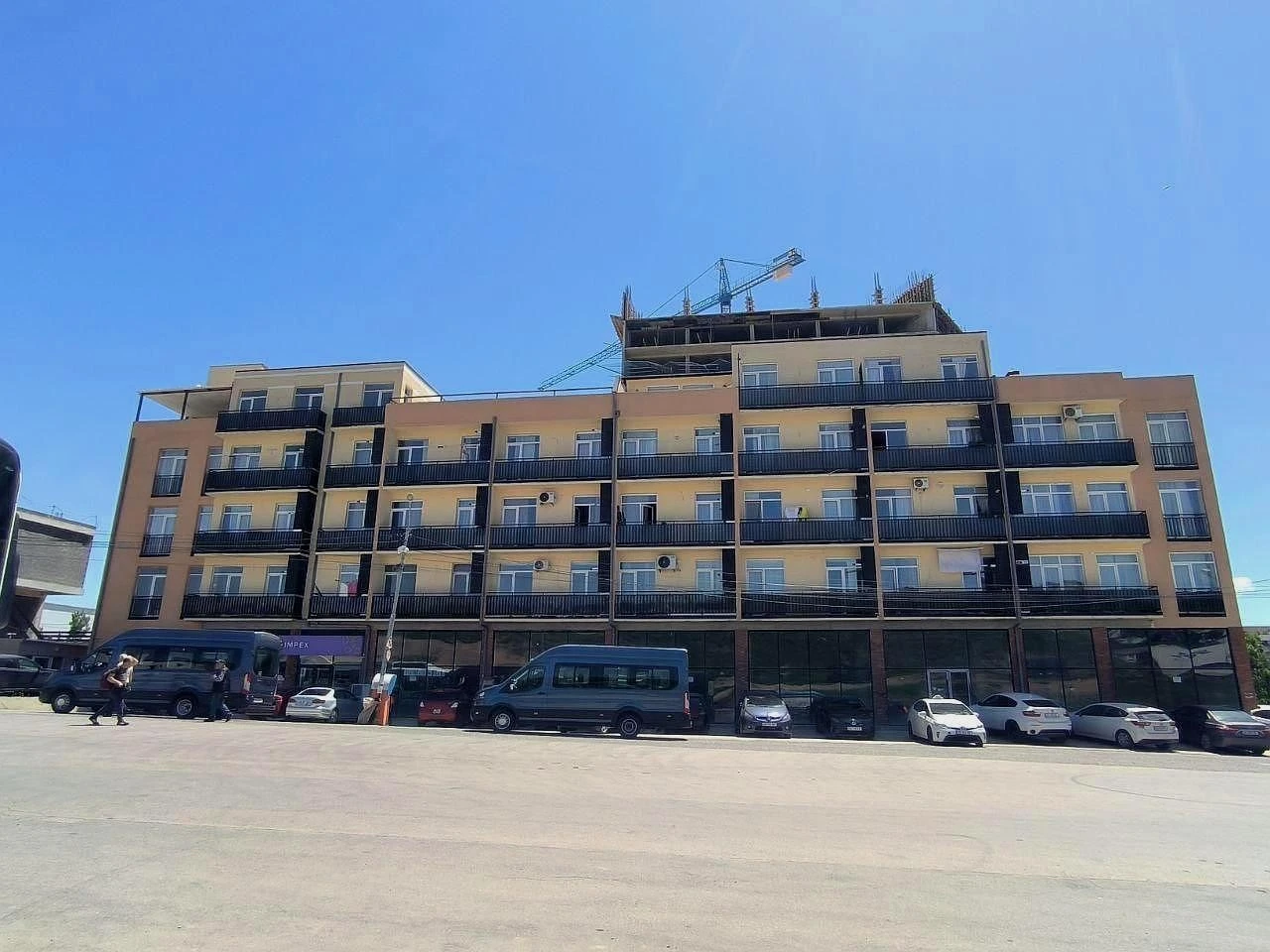 დემეტრე თავდადებულის ქუჩა 40ა