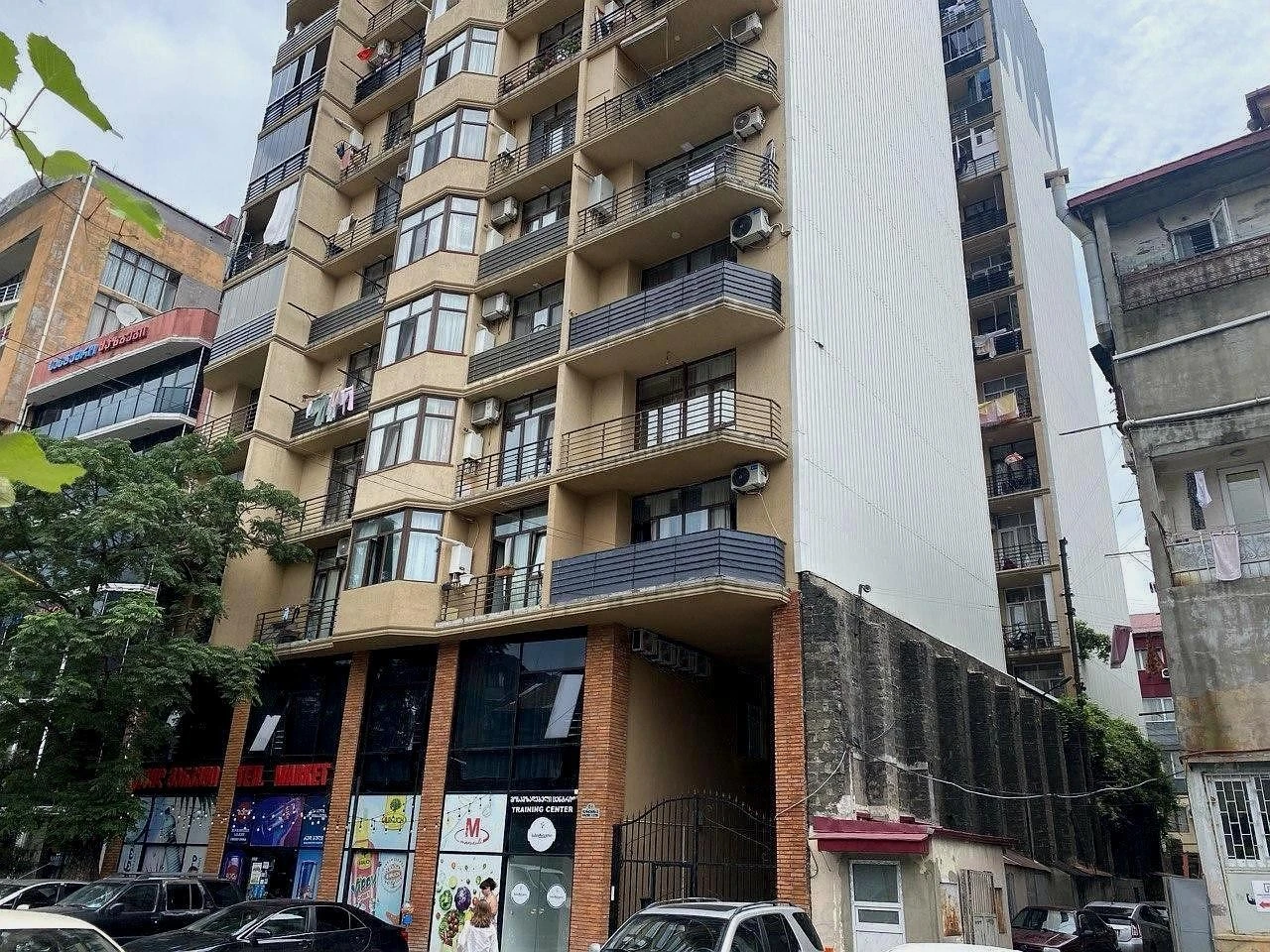 ალექსანდრე ყაზბეგის ქუჩა 17