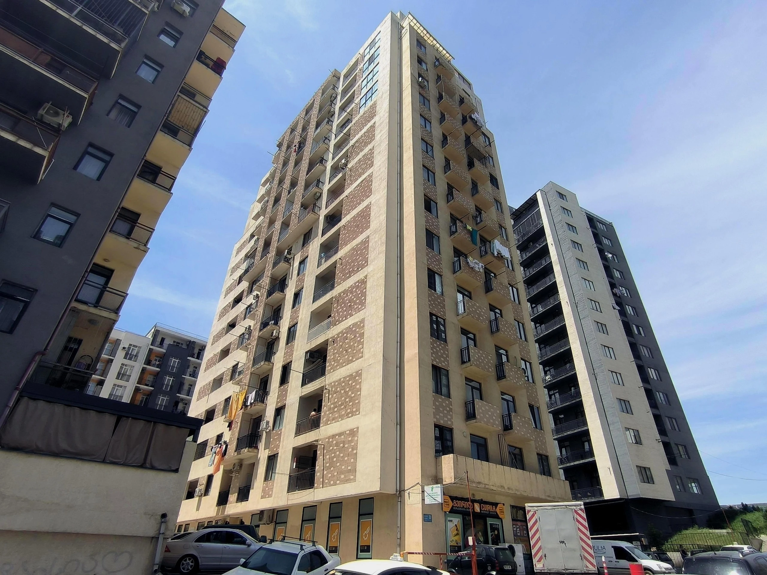 მირიან მეფის ქუჩა 33