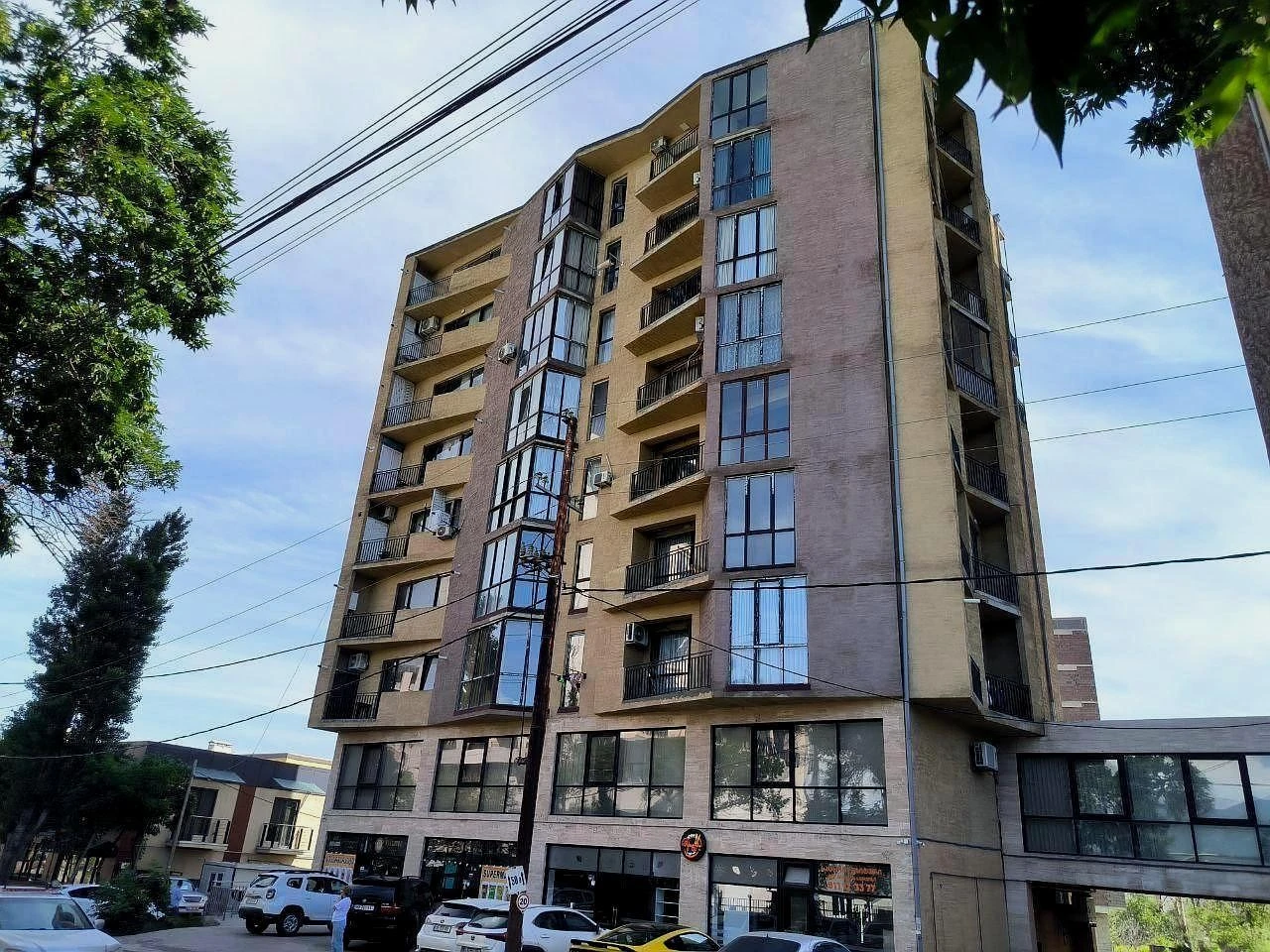 ფარნავაზ მეფის გამზირი 49