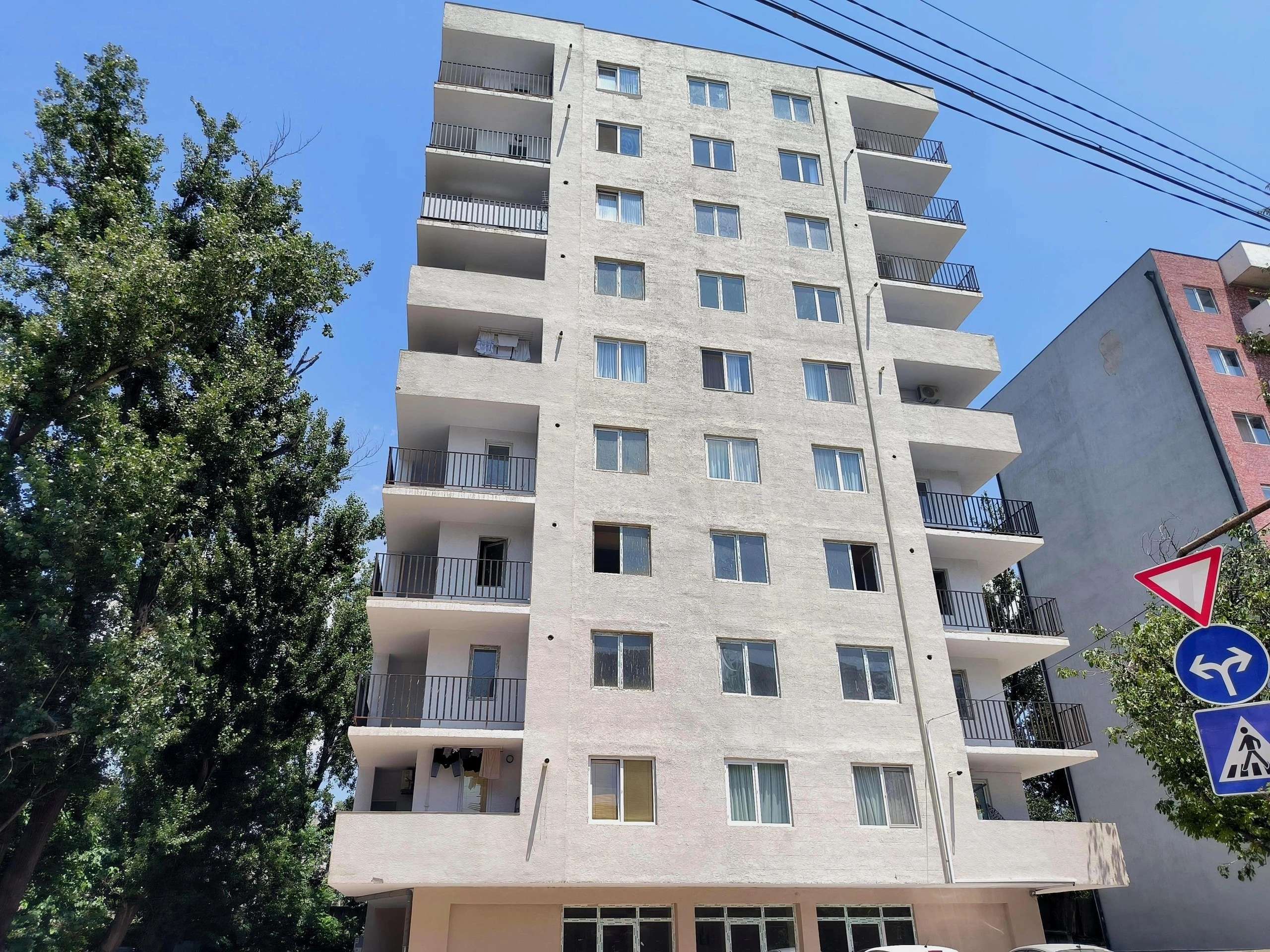 ქინძმარაულის შესახვევი, 15