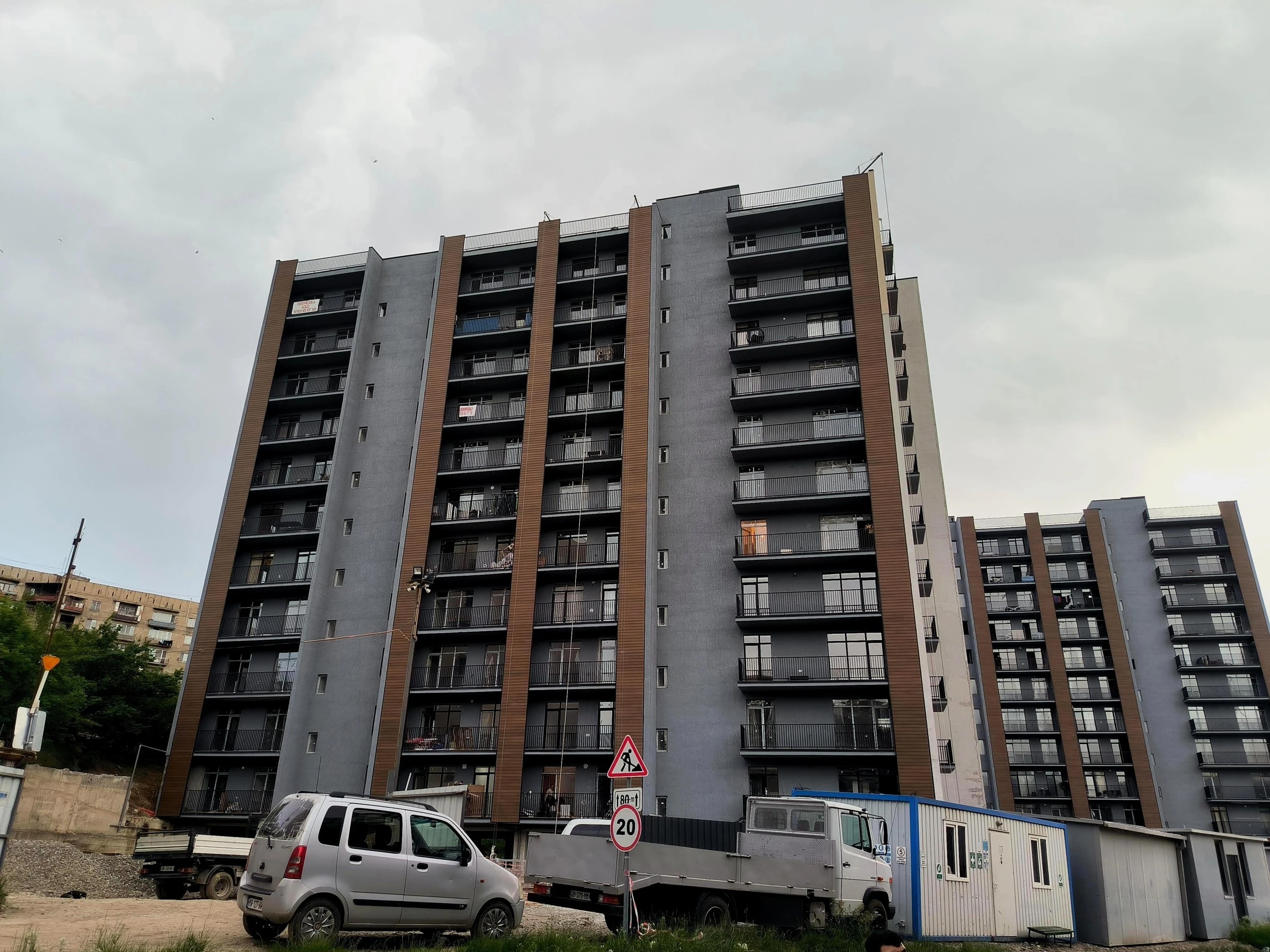 European House Mukhiani