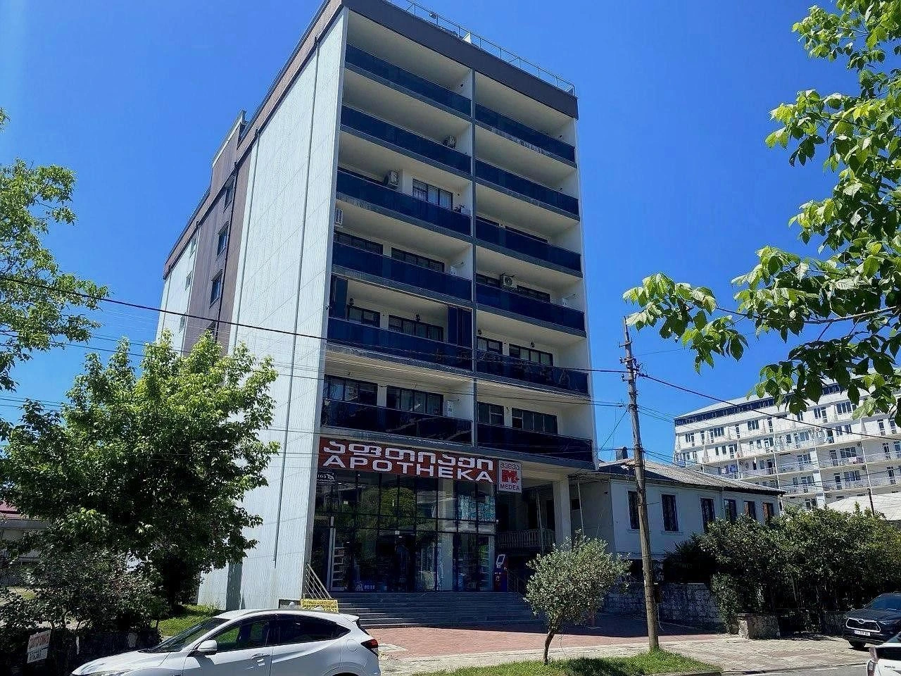 დავით აღმაშენებელის გამზირი 165