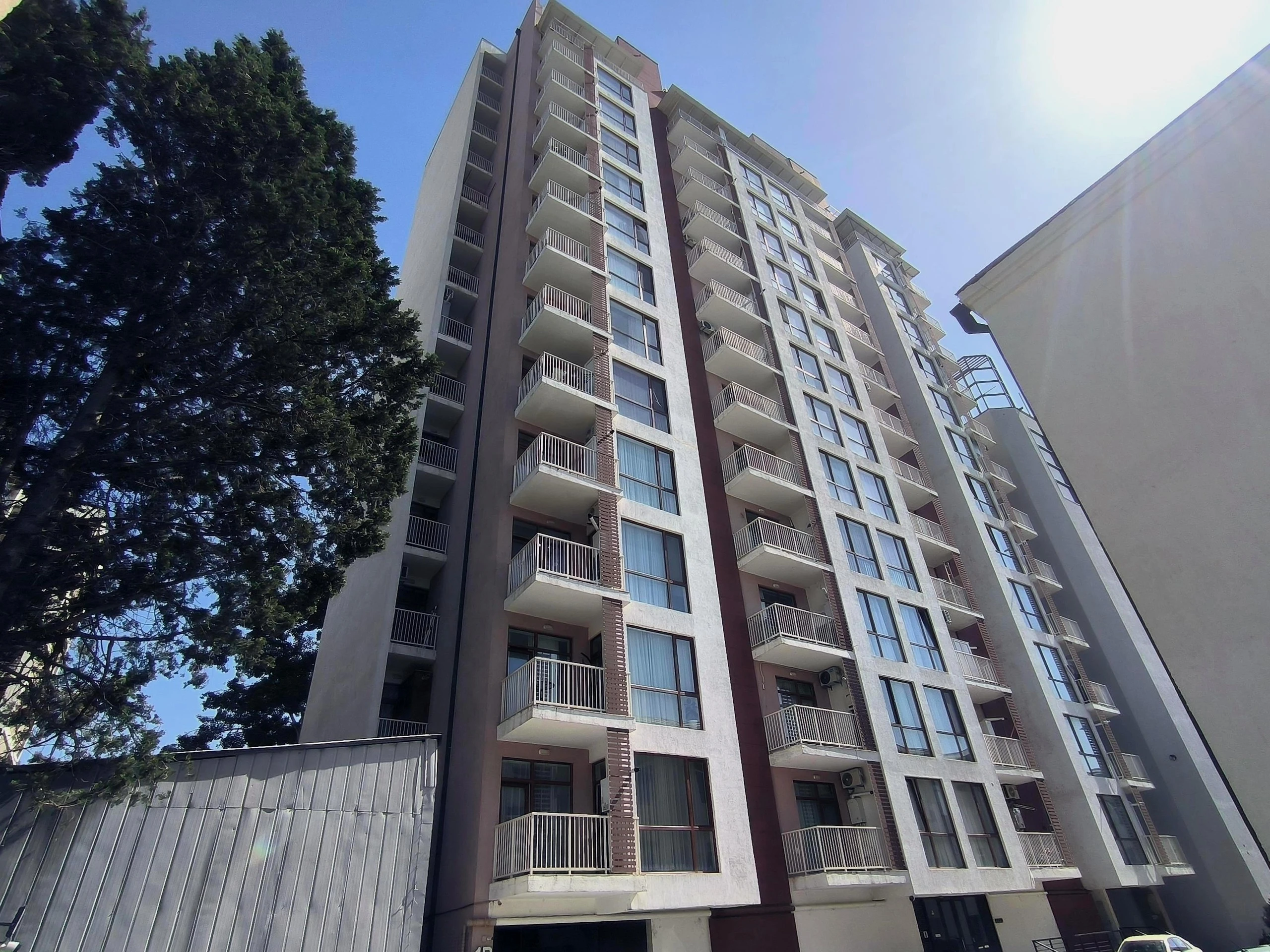 კონსტანტინე სტანისლავსკის ქუჩა 1ბ