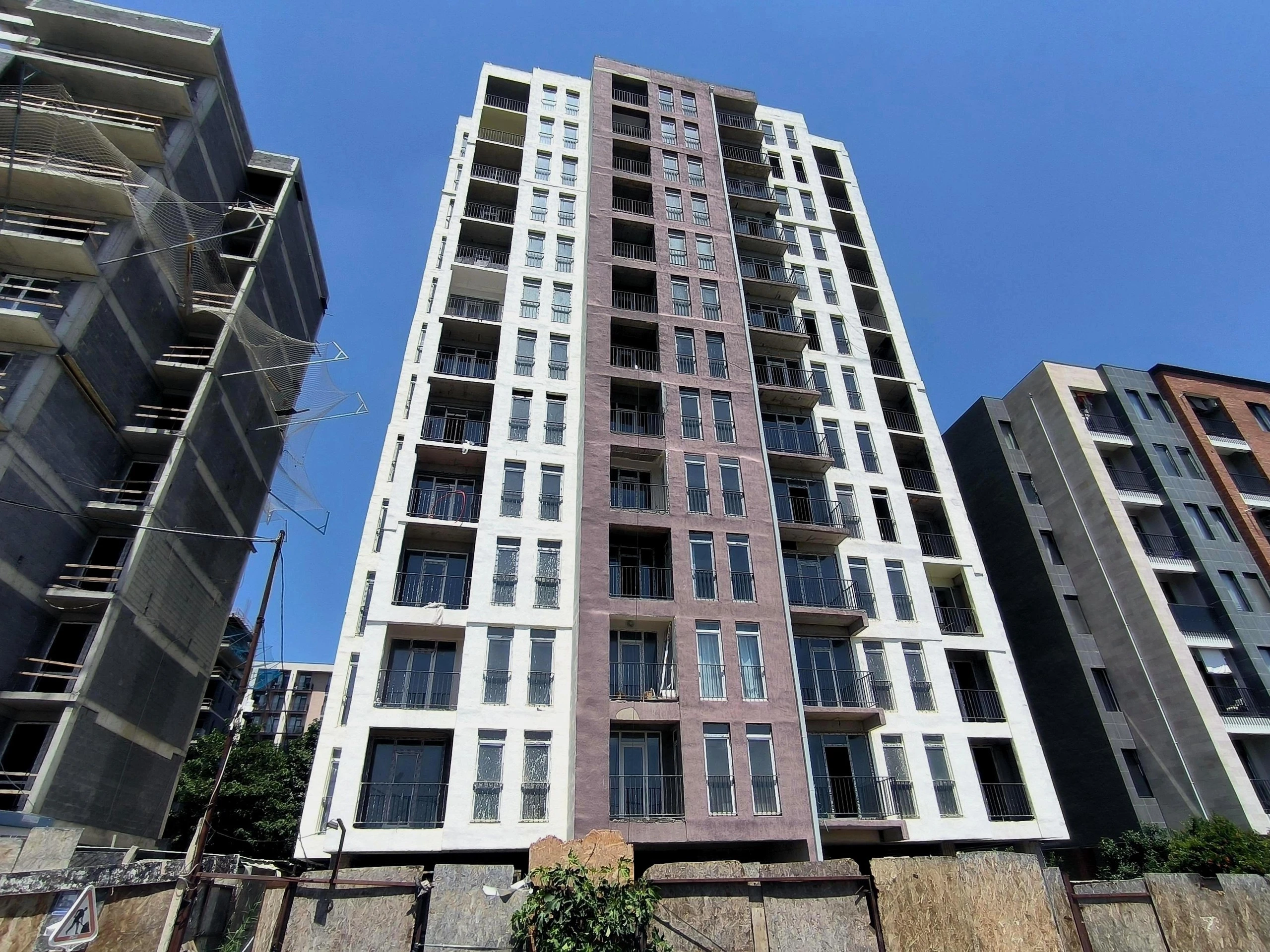 ასმათის ქუჩა 19ბ