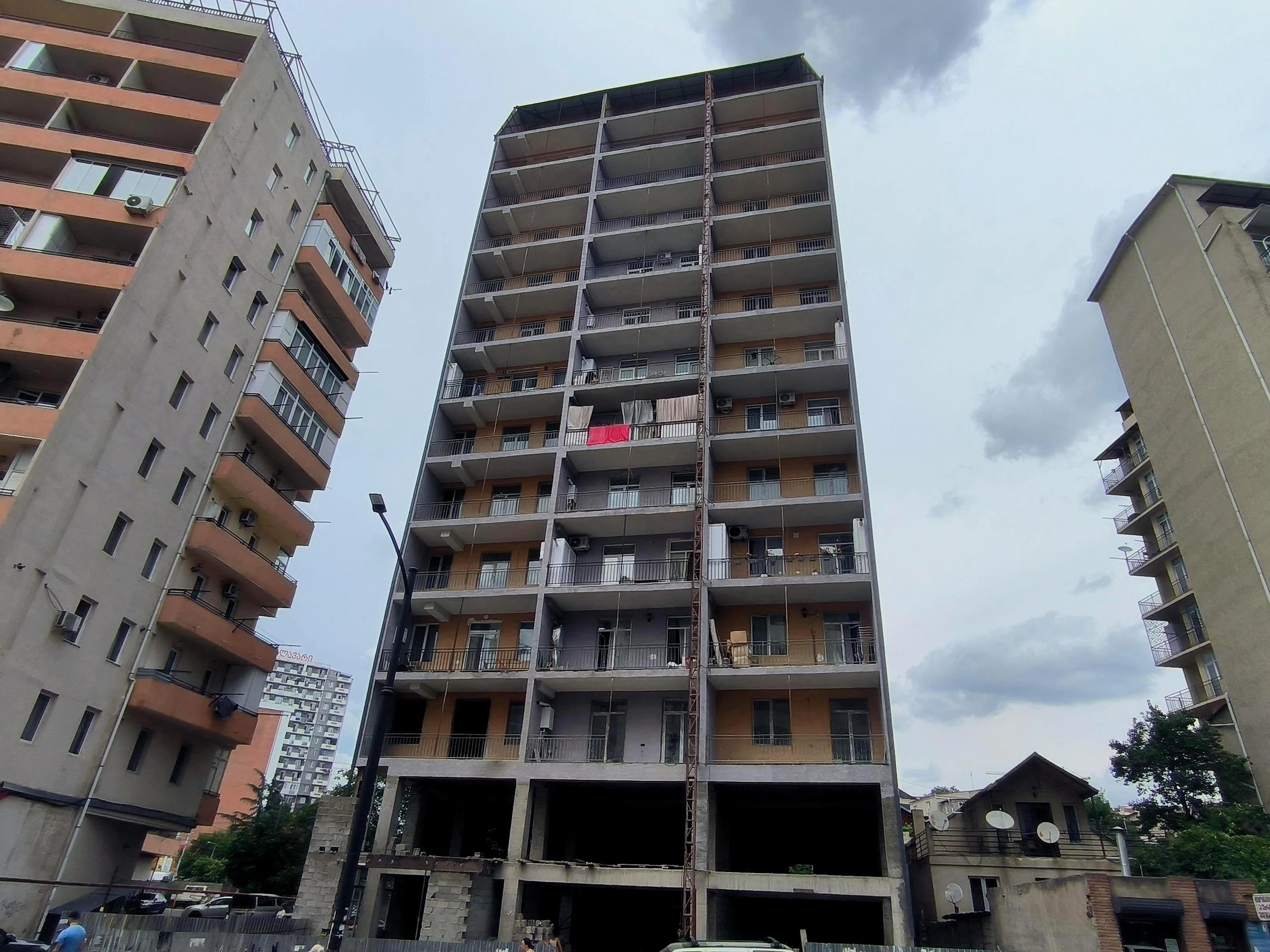 ლიზა ნაკაშიძე-ბოლქვაძის ქუჩა 4