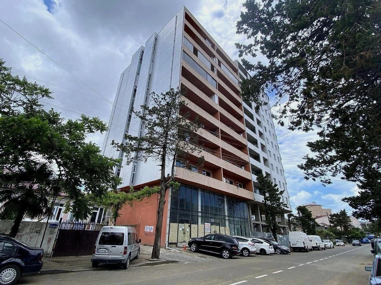 დემეტრე თავდადებულის ქუჩა 146