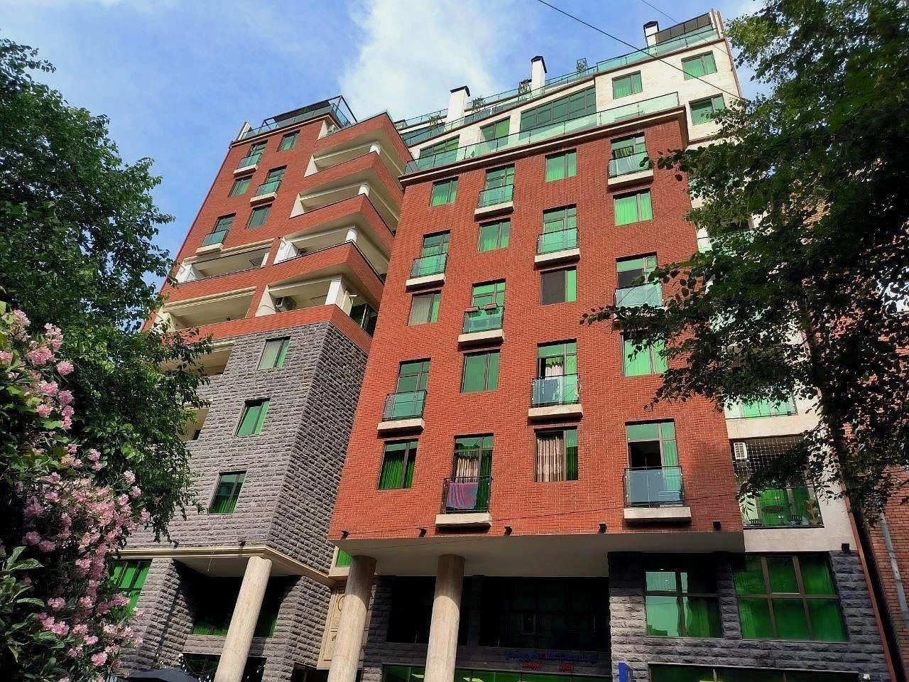 როიალ პლაზა