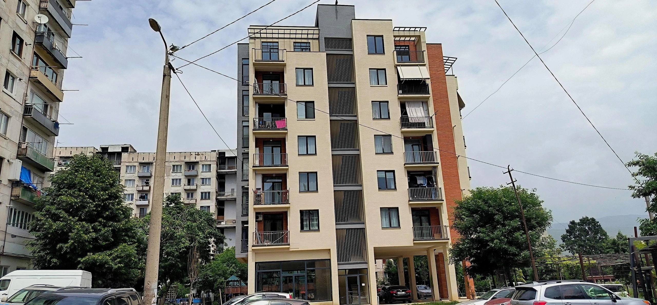 გლდანის VIII მ/რ-ნი, 8ა