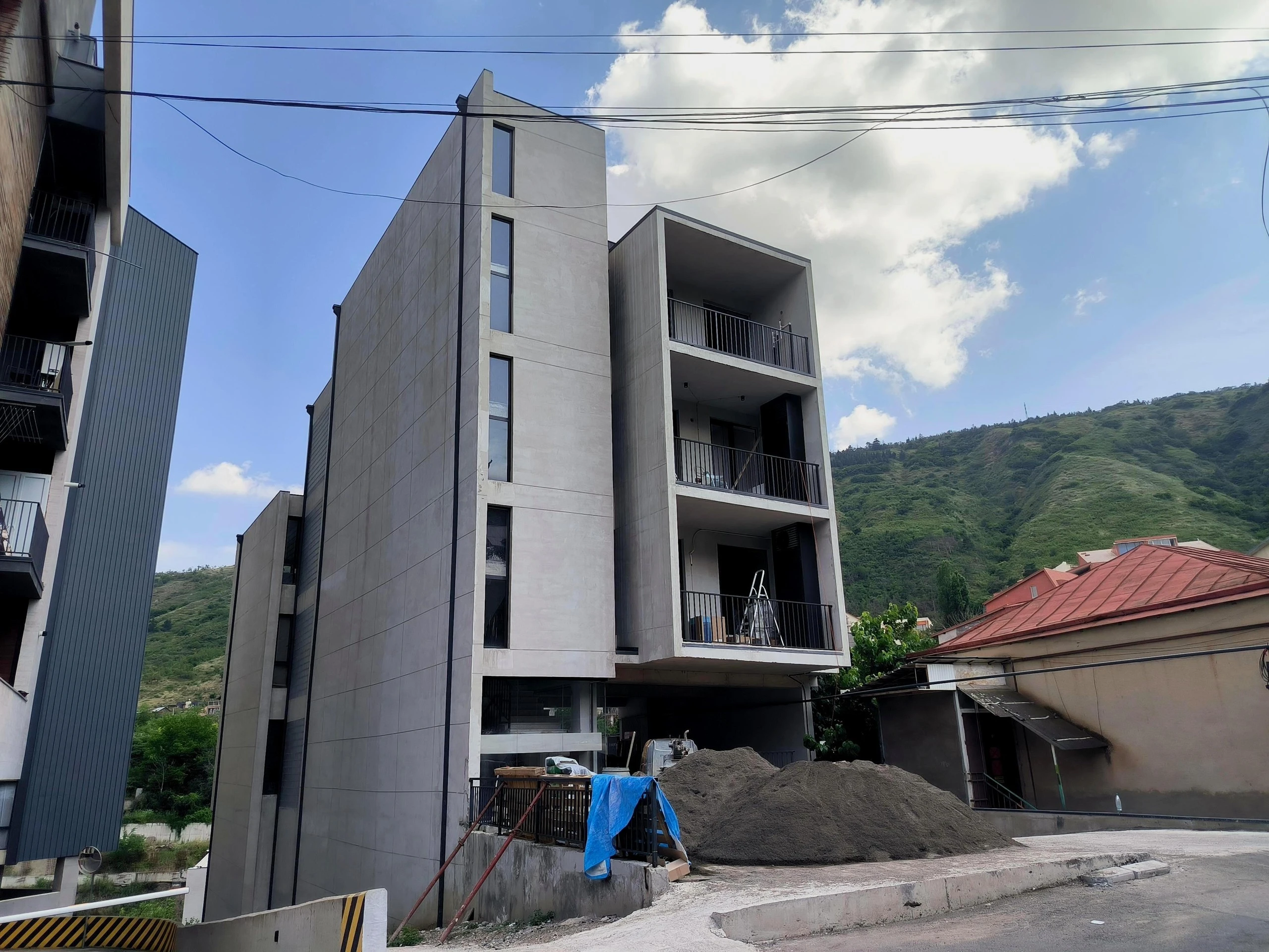 გიორგი შატბერაშვილის ქუჩა 58