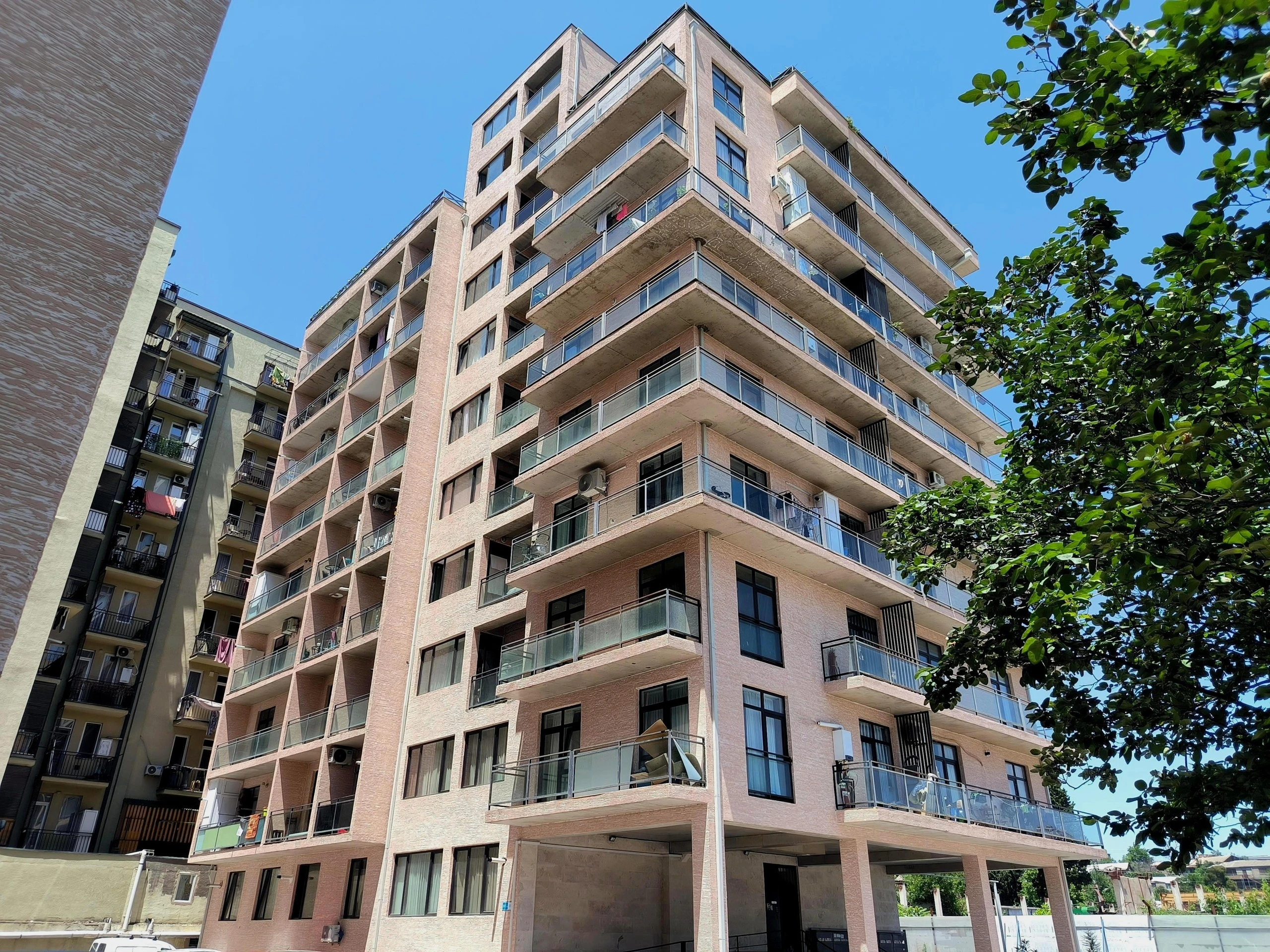 გაბრიელ სალოსის გამზირი 122