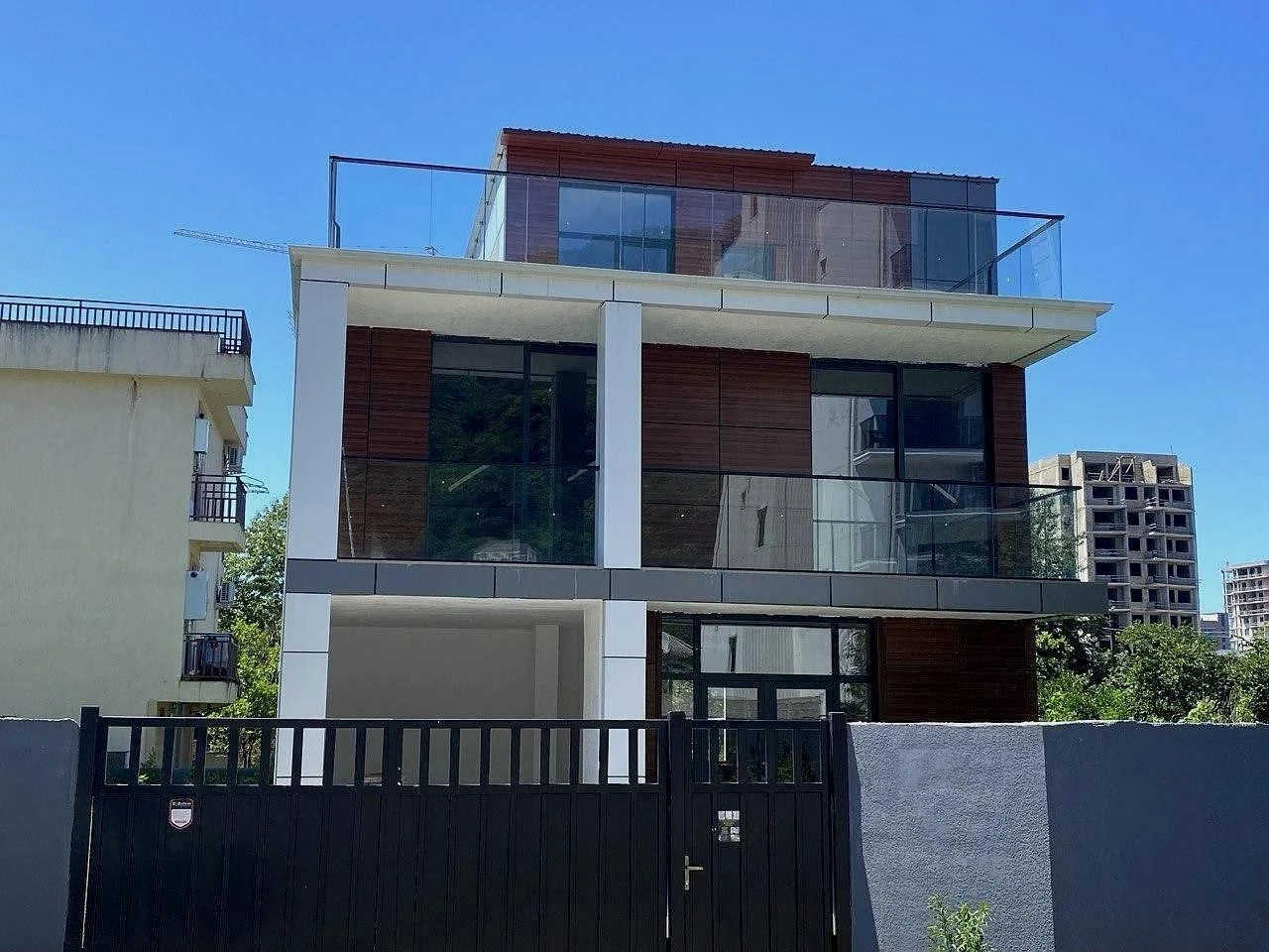 Batumi Garden Inn Villas