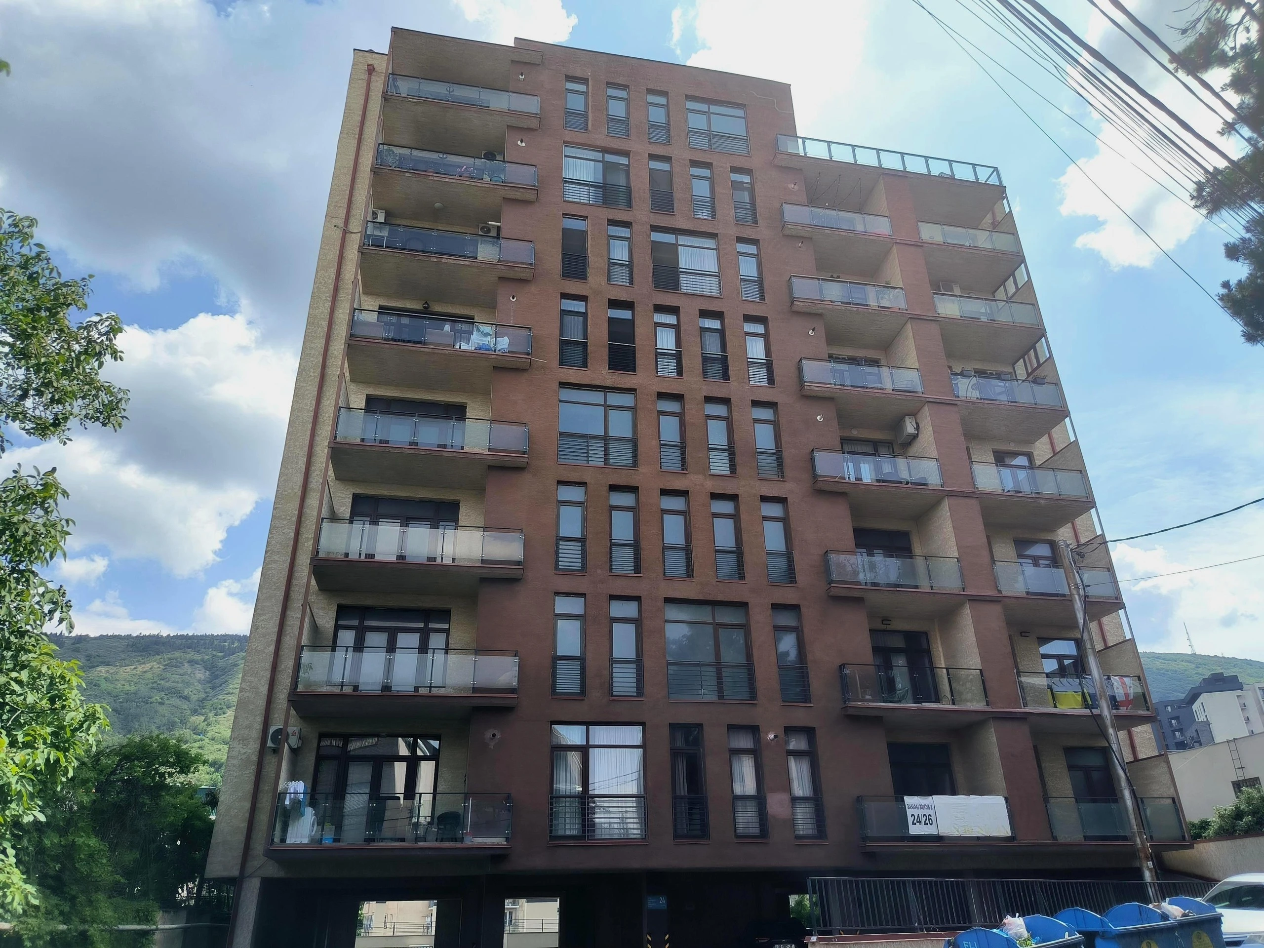 გიორგი შატბერაშვილის ქუჩა 24