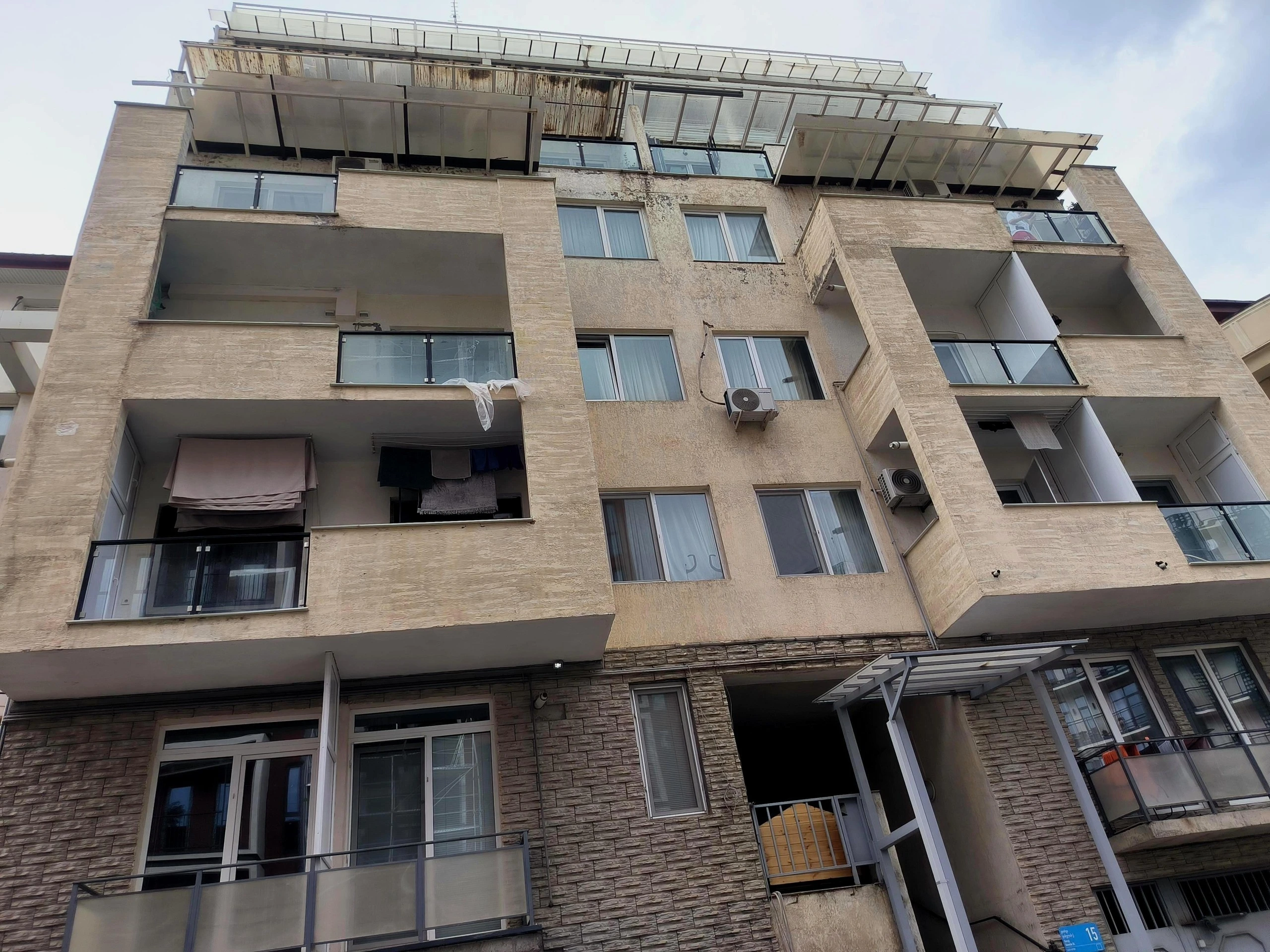 გიორგი დანელიას ქუჩა 15