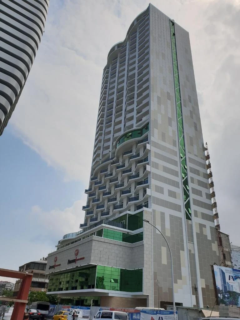 მეგა პალასი