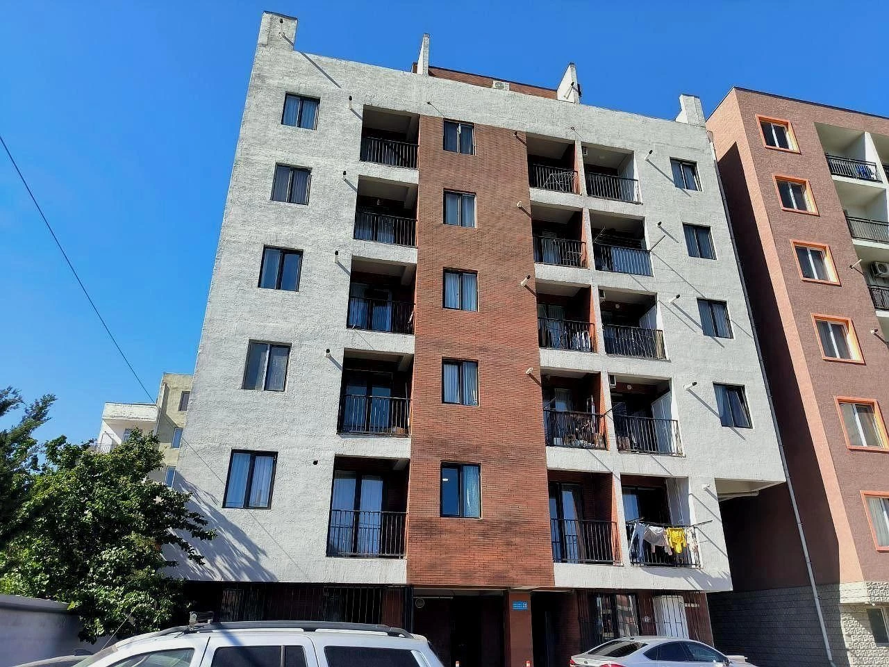 კრისტიან სტივენის ქუჩა 25