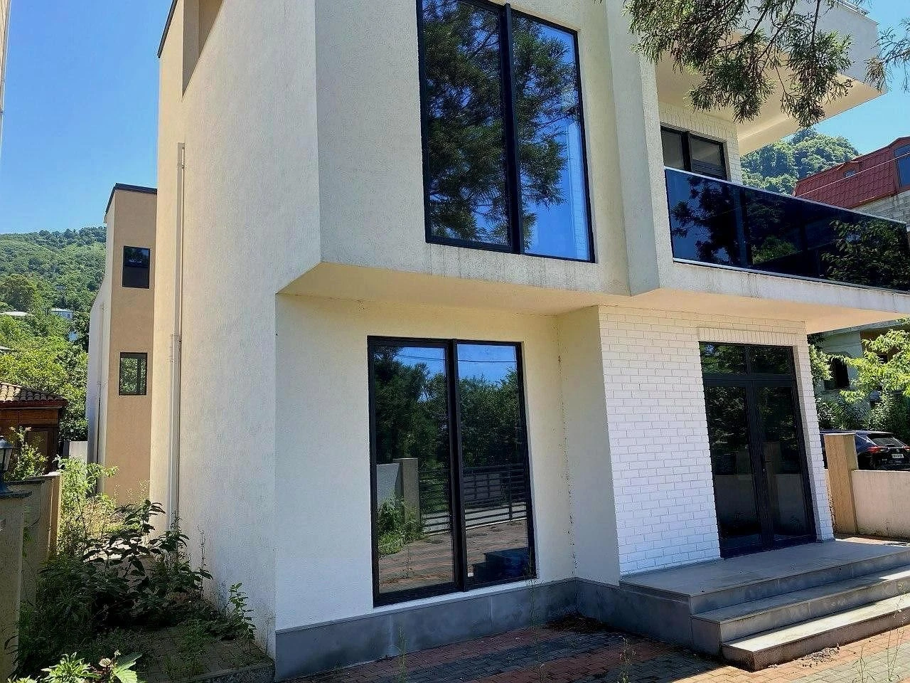 Seaside Blue Kvariati