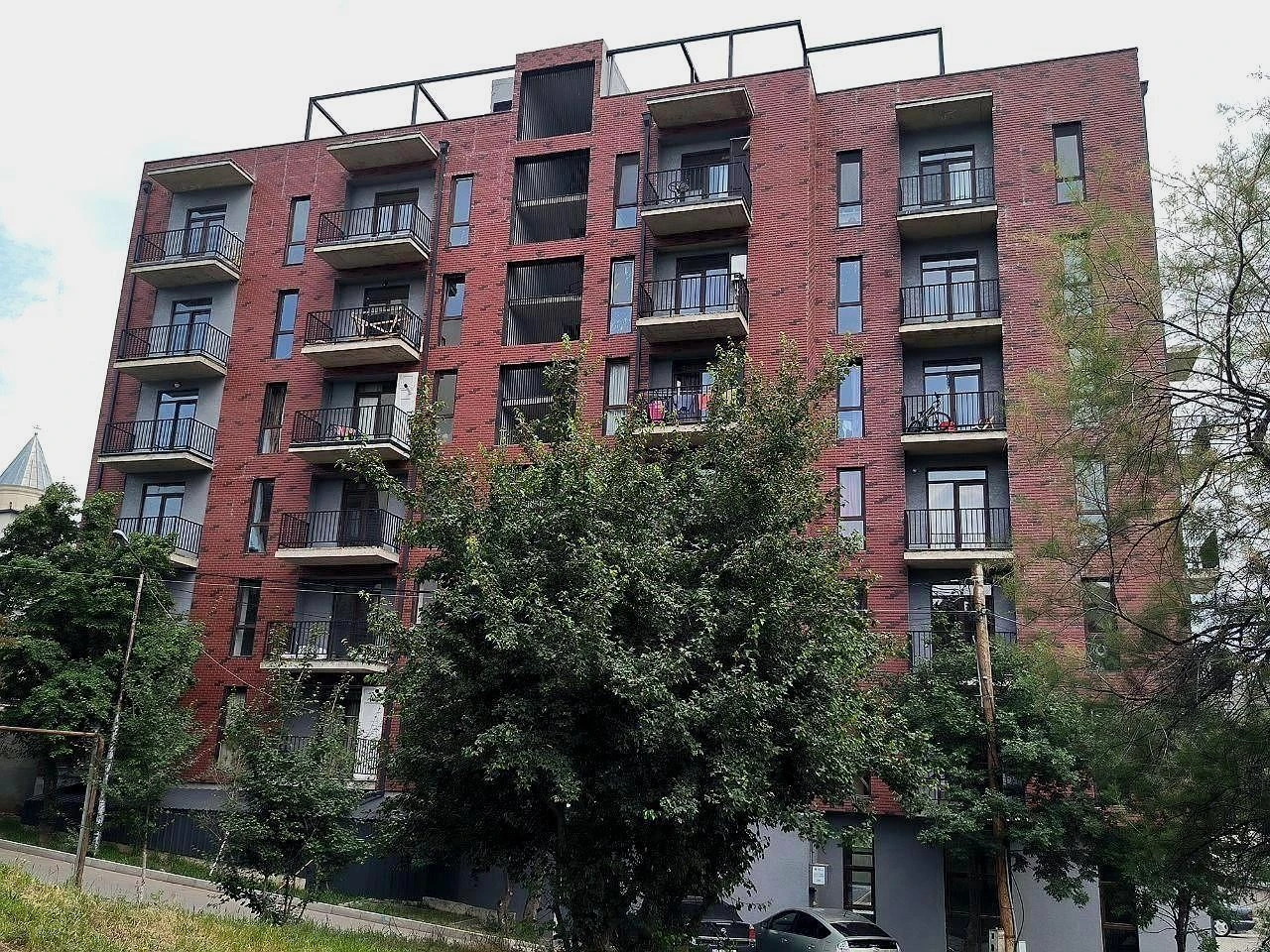 კონსტანტინე კაპანელის შესახვევი, 1