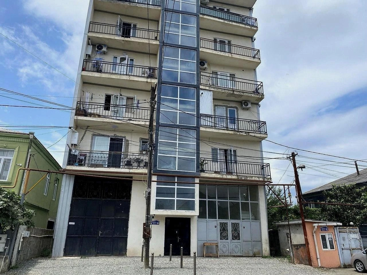 ნიკოლოზ გოგოლის ქუჩა 44